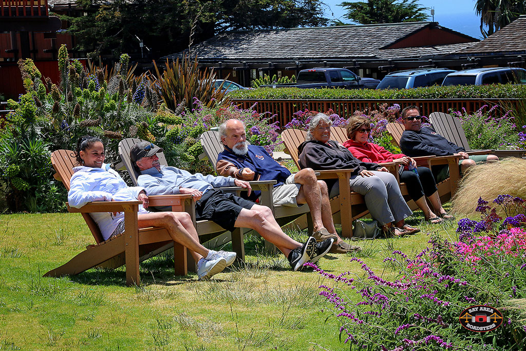 Relaxing after lunch, with panoramic ocean views